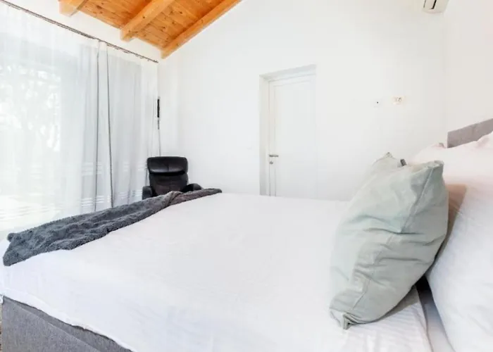 Villa Antica By Guide *