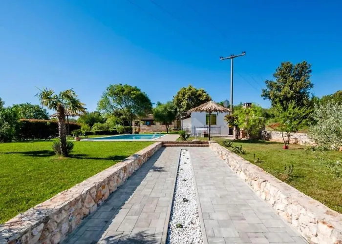 Villa Antica By Guide *